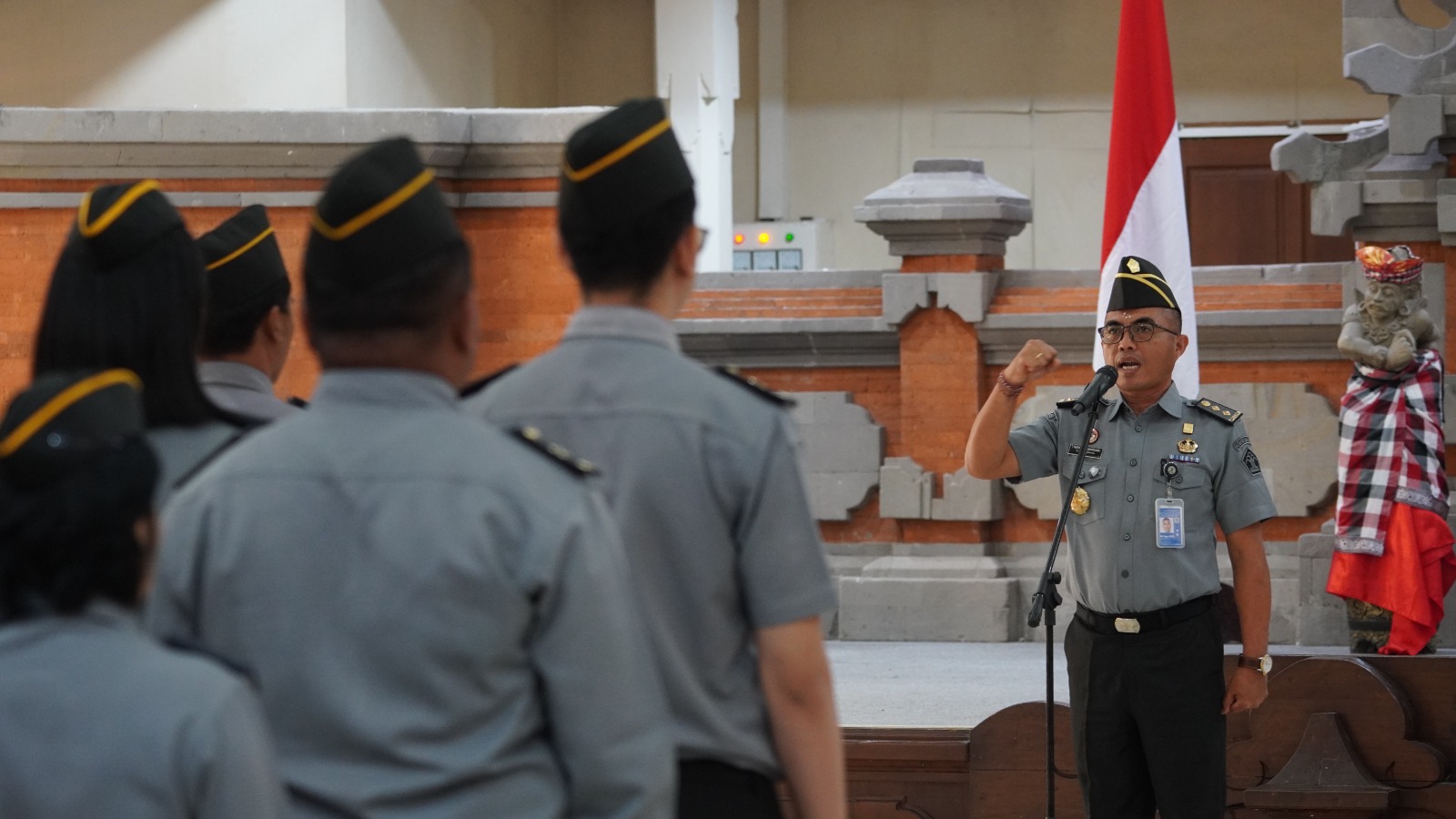 pel pagi Kanwil Kemenkum Bali 5 Mei 2025 dipimpin I Nengah Sukadana di Aula Dharmawangsa
