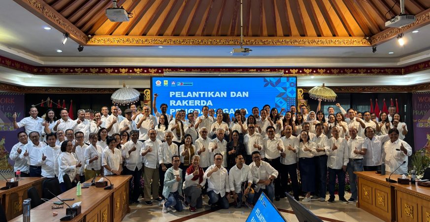 Pelantikan Pengurus Daerah Kagama Bali 2025-2030 oleh Dr. Basuki Hadimuljono di Gedung PLN UID, Bali.