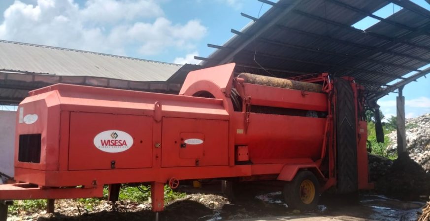 Mesin RDF di TPA Peh Jembrana yang mengalami kendala operasional setelah mulai beroperasi pada Juli 2024.