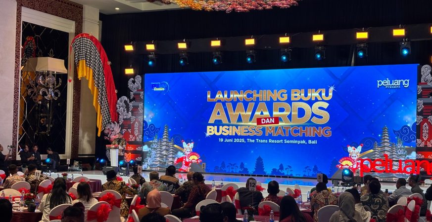 Peluncuran Buku 100 Koperasi Besar Indonesia 2025 di Hotel Trans Resort Bali.