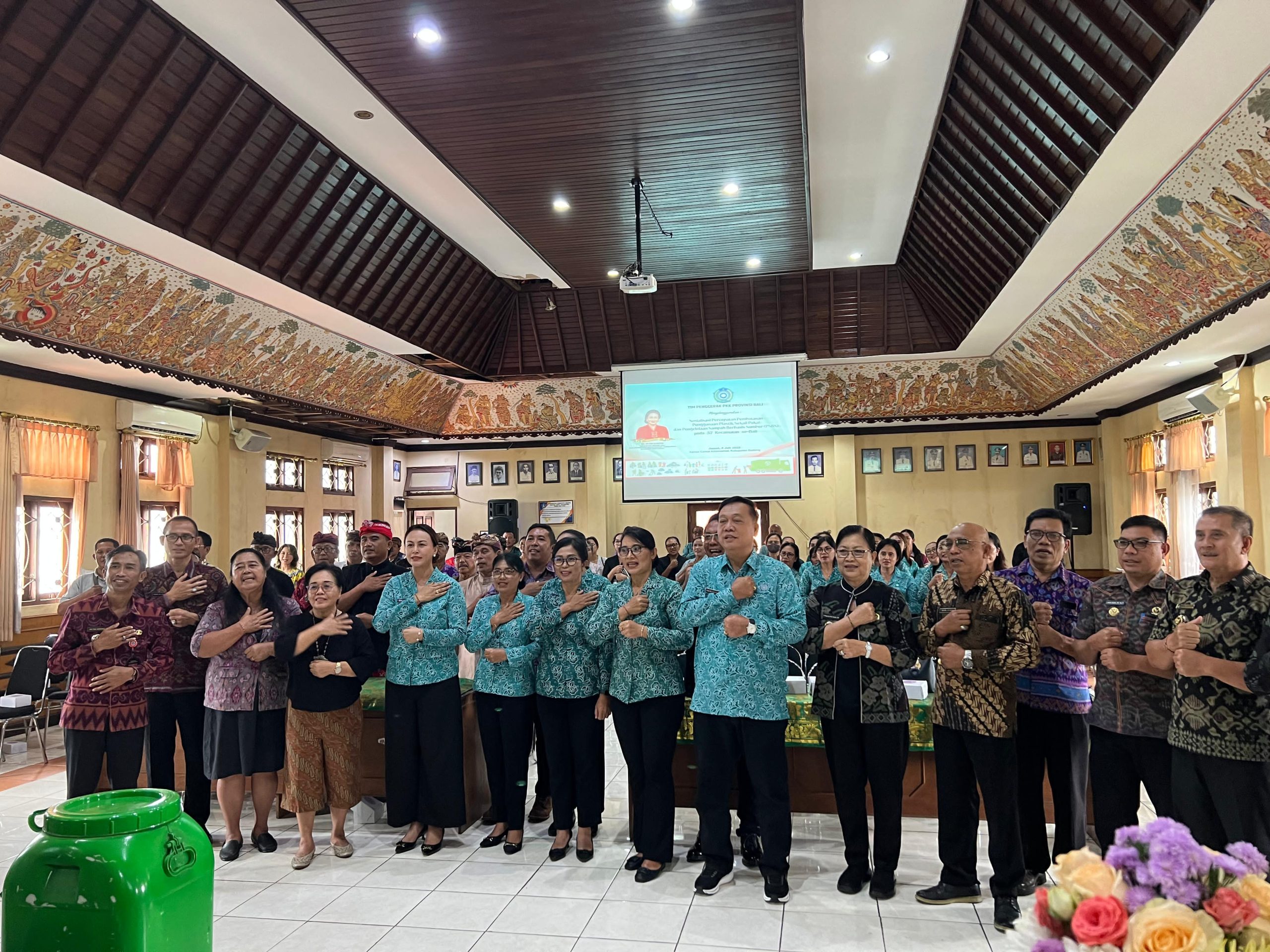 Kemenkum Bali sosialisasikan literasi hukum dan Kekayaan Intelektual kepada UMKM Klungkung.