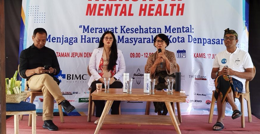 Talkshow kesehatan mental cegah bunuh diri di Denpasar yang diselenggarakan oleh SMSI Denpasar, Kamis 17 Juli 2025.