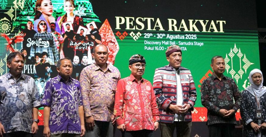 CHANDI 2025 in Bali opened with a two-day People’s Festival featuring Barong Rangda, Kecak, live music, culinary delights, and cultural showcases ahead of the international cultural conference.