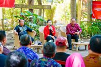 Presiden Prabowo dan Gubernur Koster Tinjau Warga Terdampak Banjir Bali