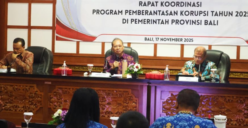 Gubernur Bali Wayan Koster memaparkan upaya pencegahan korupsi dan penguatan sistem pemerintahan yang bersih.