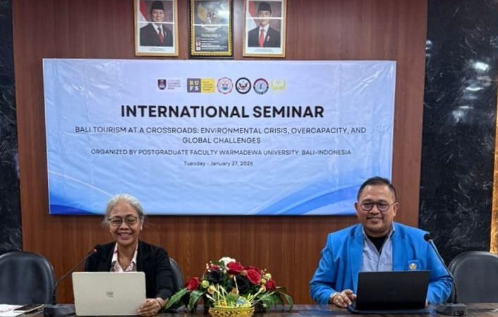 Seminar internasional membahas perlindungan hukum bagi orang dengan gangguan jiwa dalam konteks pariwisata Bali.